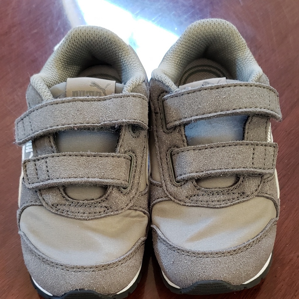 Puma toddler size 7